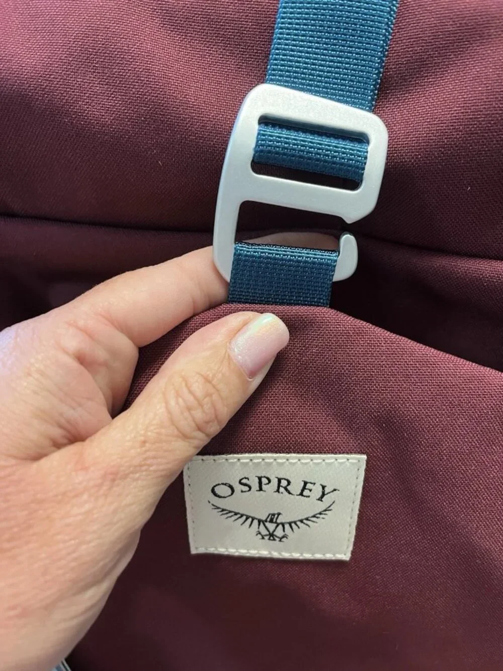 Osprey Arcane Roll Top Commuter Bag – 24L Laptop Backpack in Red and Brown NWT